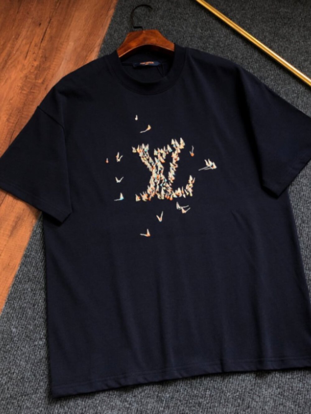 NWT Louis Vuitton Short Sleeve T-Shirt